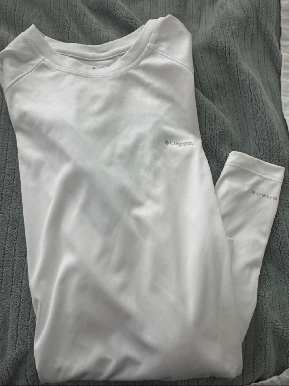 Columbia White Performance Long Sleeve  sun shirt